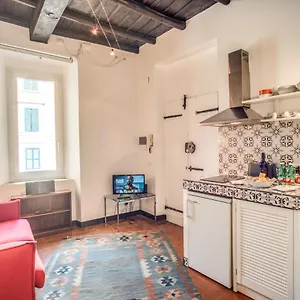  Appartamento Lovely Flat In The Heart Of Trastevere